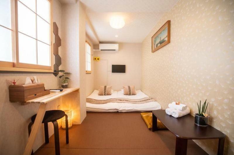Hotel Himawari Osaka Buitenkant foto