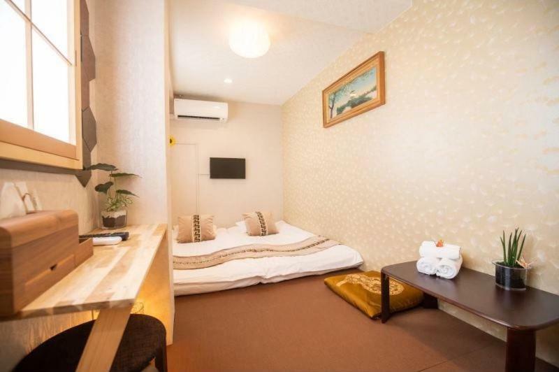 Hotel Himawari Osaka Buitenkant foto